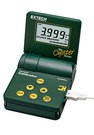 Precision source for calibrating process devices and measuring DC process signals