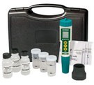 Combination flat surface pH electrode with autoranging high accuracy Conductivity cell