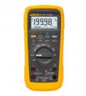 The Fluke 87V MAX True-rms Digital Multimeter defines a new
standard for operating in extreme conditions, with the features and
accuracy to troubleshoot most electrical problems. The 87V MAX
has an IP 67 (waterproof and dustproof) rating, extended operating temperature range of -15 °C to +55 °C (5 °F to 131 °F, -40 °C for
up to 20 minutes) and 95 % humidity, and has been designed and
tested to withstand a 4 m (13 ft) drop. The Fluke 87V MAX Truerms Digital Multimeter is built to work in the toughest environments
you might face.
The 87V MAX also has an industrial-strength outer shell and a
removable holster that doubles as test lead storage and a test probe
holder for one-handed operation.